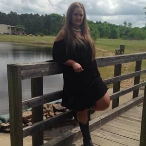 Meet your Posher, Tori